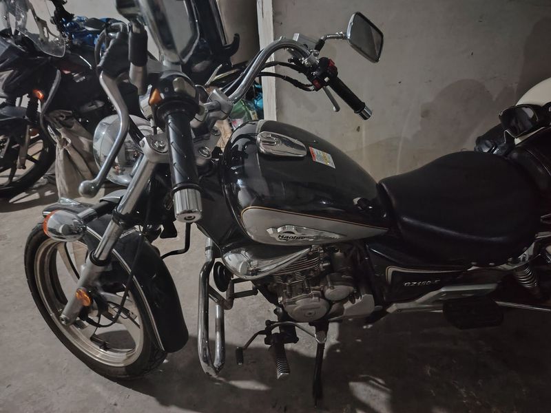 二手豪爵铃木悦酷GZ150-A