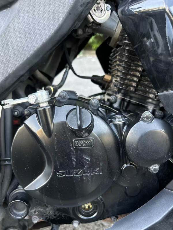 二手济南铃木极客飒 Gixxer 155