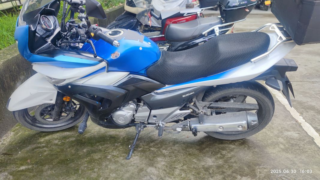 二手豪爵铃木骊驰 GW 250F