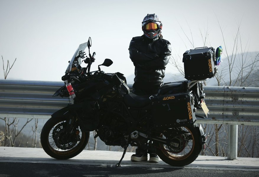 二手贝纳利TRK702