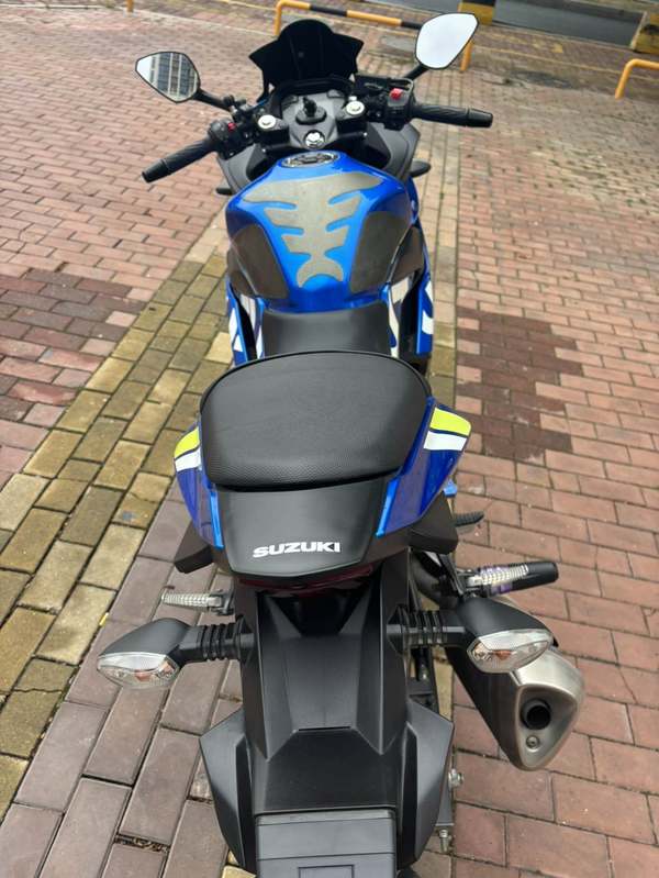 二手豪爵铃木GSX250R