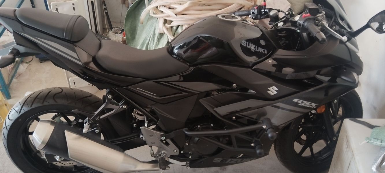 二手豪爵铃木GSX250R