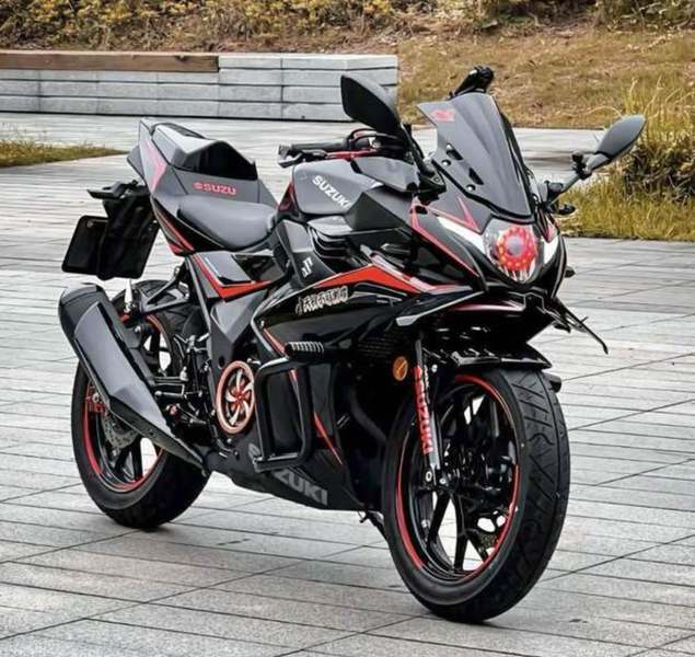二手豪爵铃木GSX250R