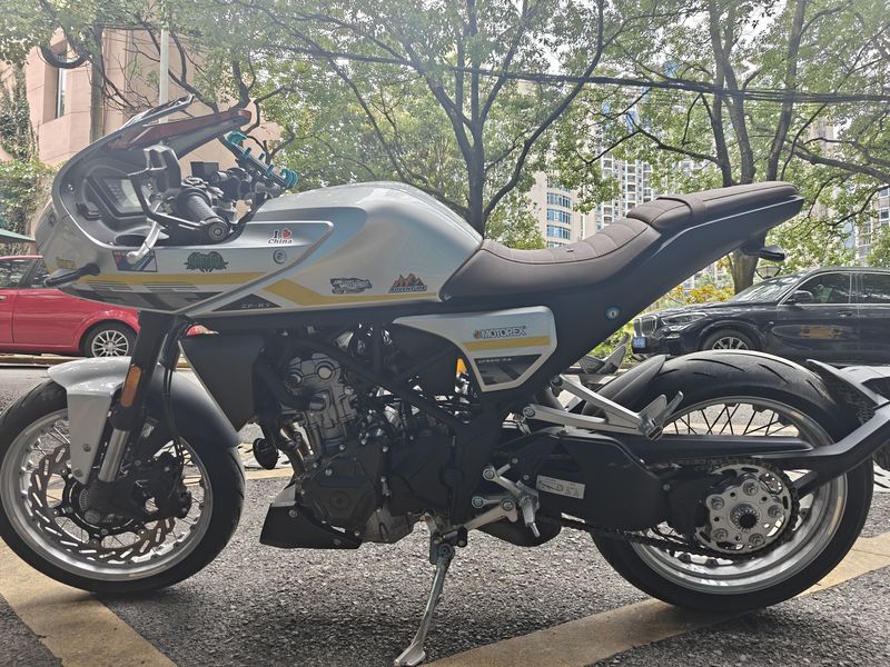 二手凯越321F-Cafe