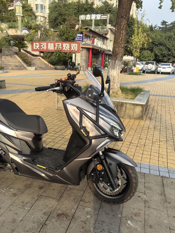 二手QJMOTOR鸿250