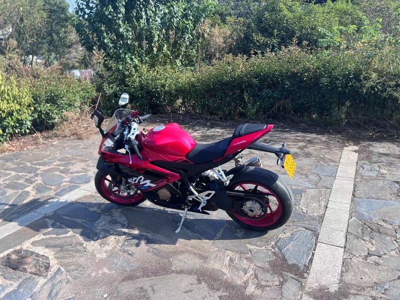 二手张雪机车500RR