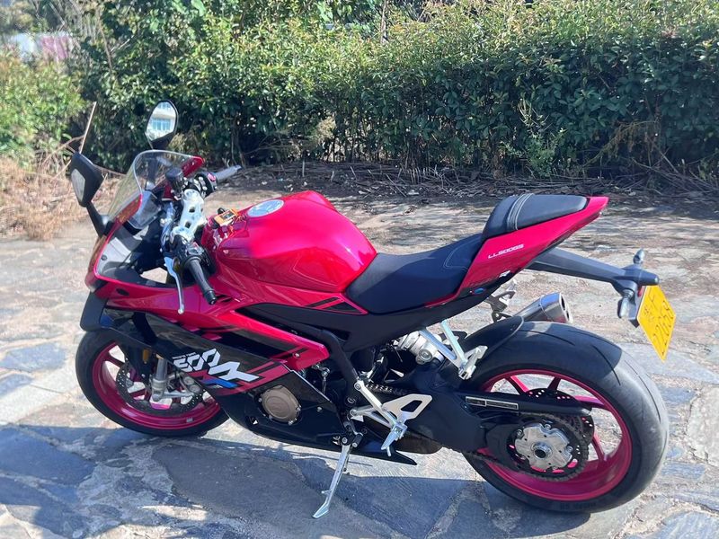 二手张雪机车500RR