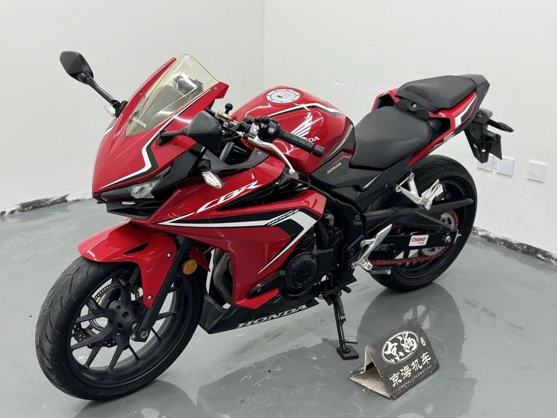 二手本田CBR400R