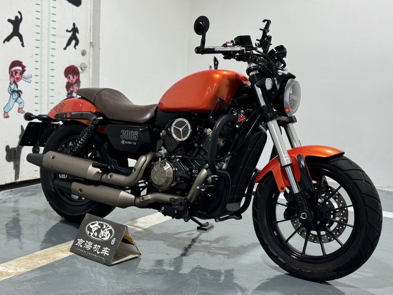 二手QJMOTOR闪300