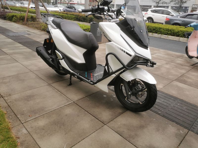 二手猎变闪电狗150