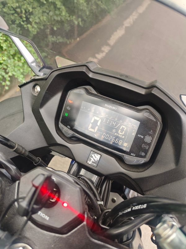 二手豪爵铃木GSX250R