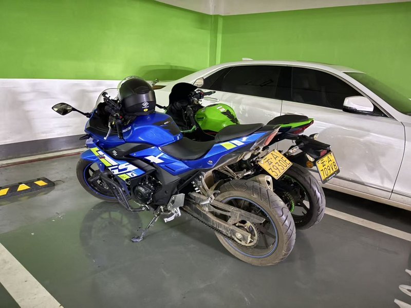 二手豪爵铃木GSX250R