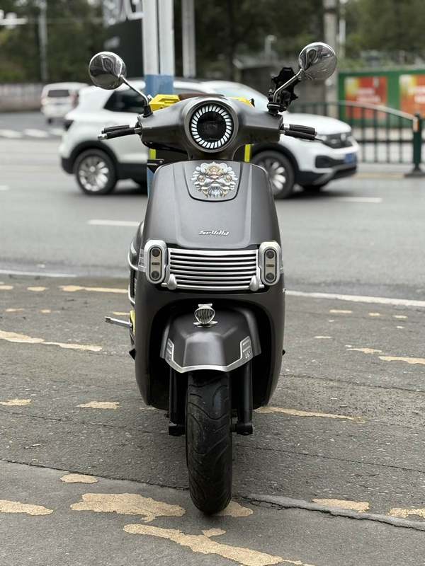 二手三業喀秋莎