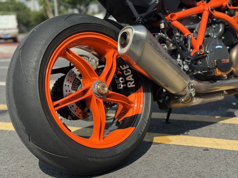二手KTMR2R1290 Super Duke