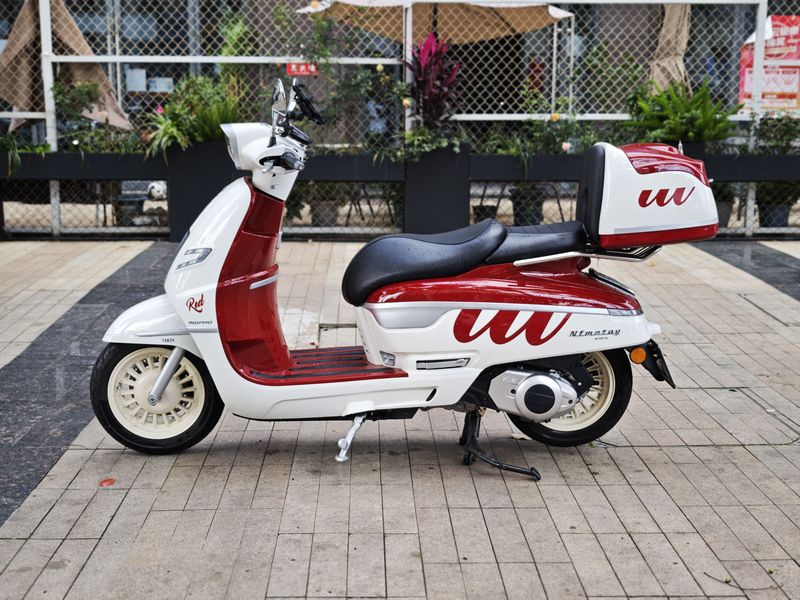 二手南方梦拉丽莎 飞戈