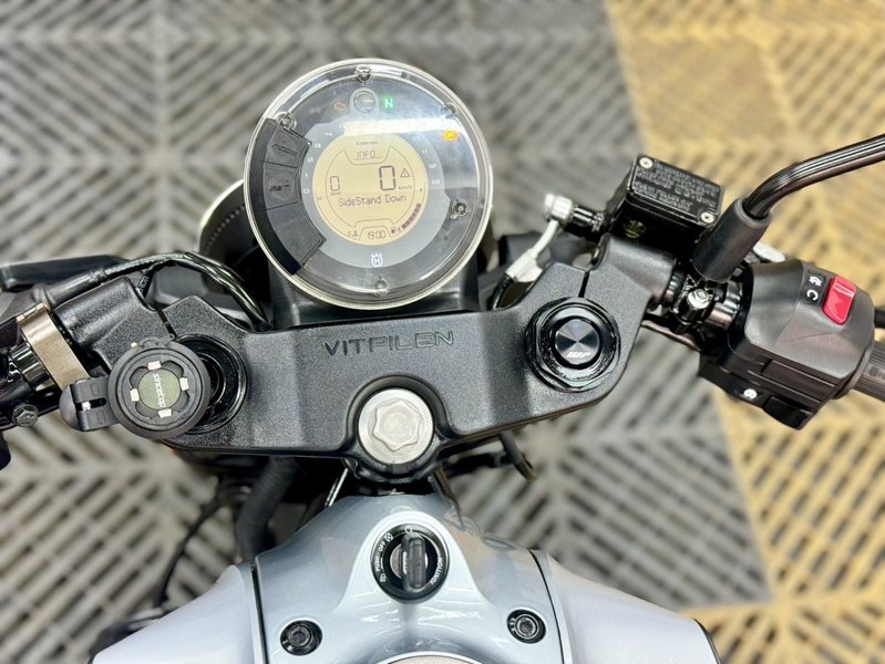 二手HUSQVARNA白箭 401