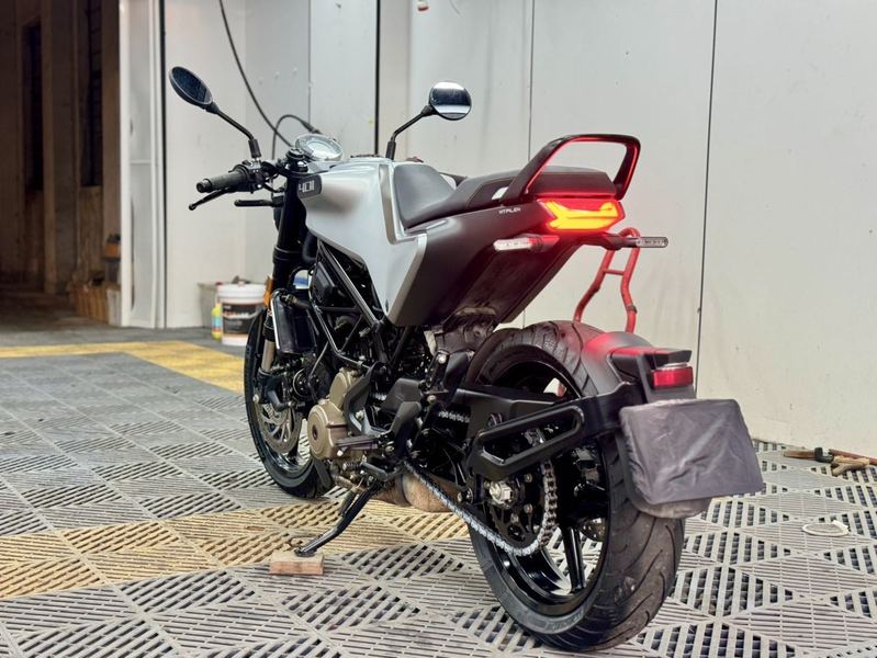 二手HUSQVARNA白箭 401