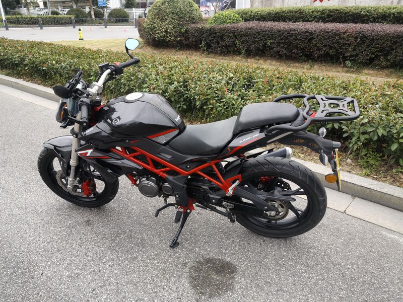 二手贝纳利红宝龙 TNT150i