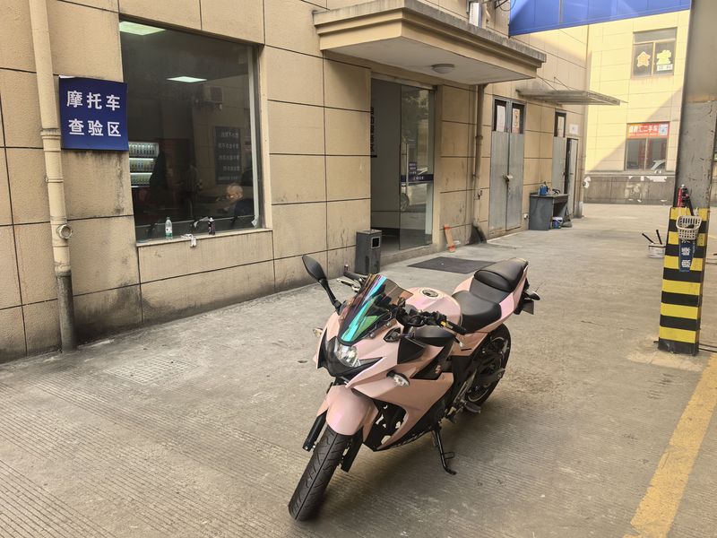 二手豪爵铃木GSX250R