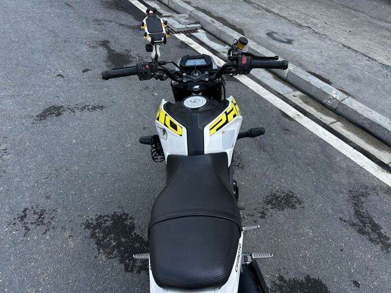 二手春风ST狒狒