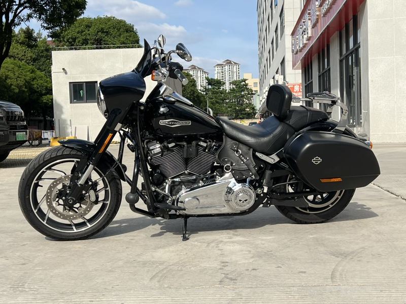 二手哈雷戴维森大道滑翔 Street Glide