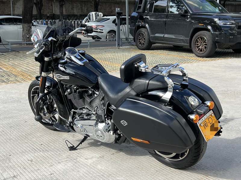 二手哈雷戴维森大道滑翔 Street Glide
