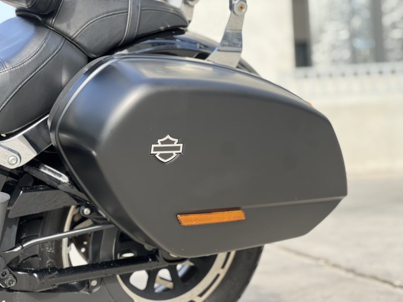 二手哈雷戴维森大道滑翔 Street Glide