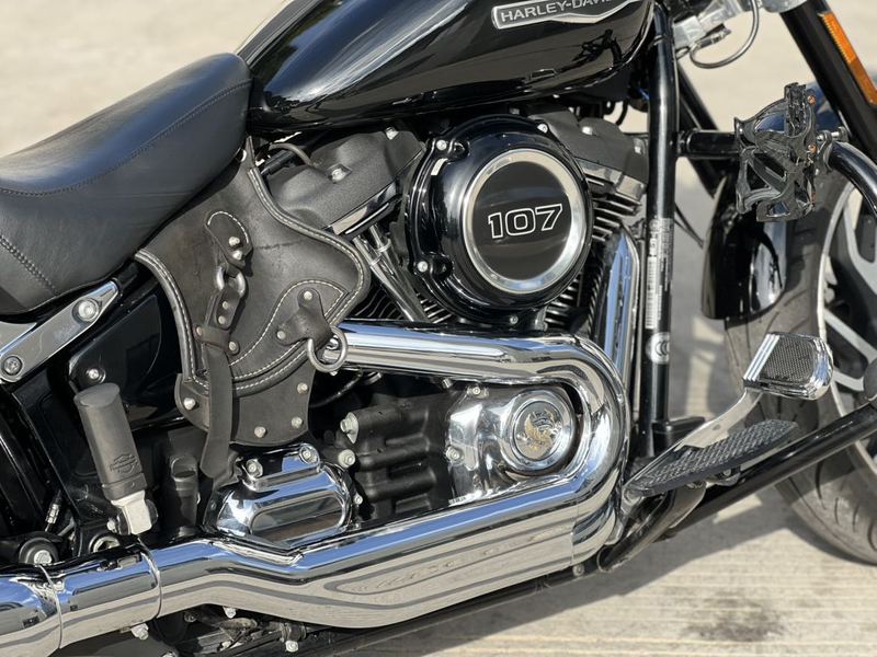 二手哈雷戴维森大道滑翔 Street Glide