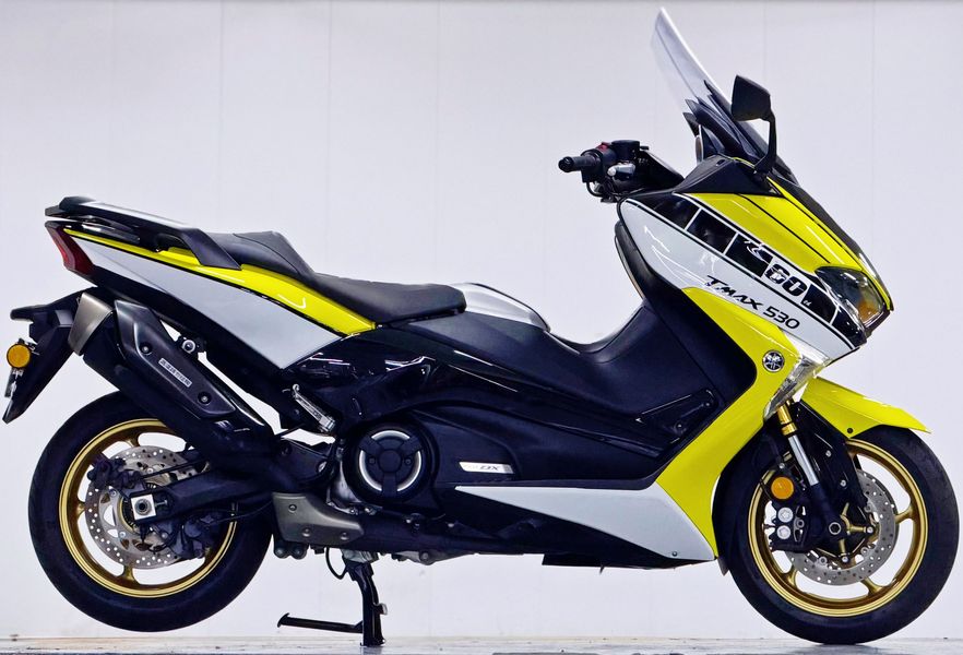 二手雅马哈TMAX