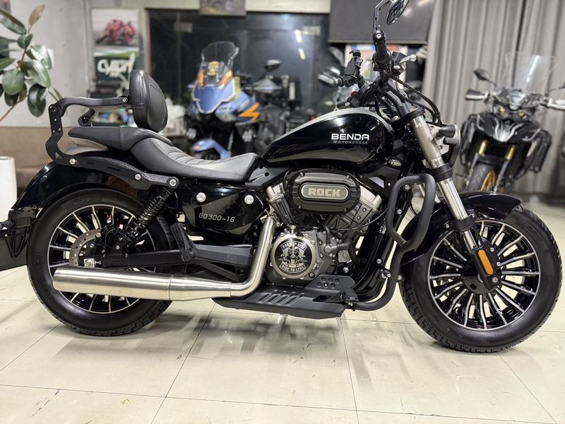 二手奔达Rock300 灰石