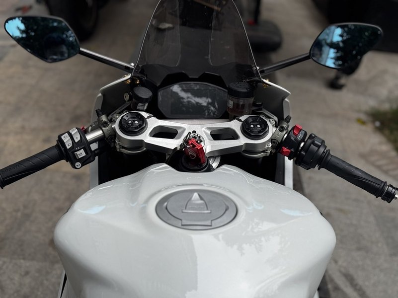 二手杜卡迪Panigale V2