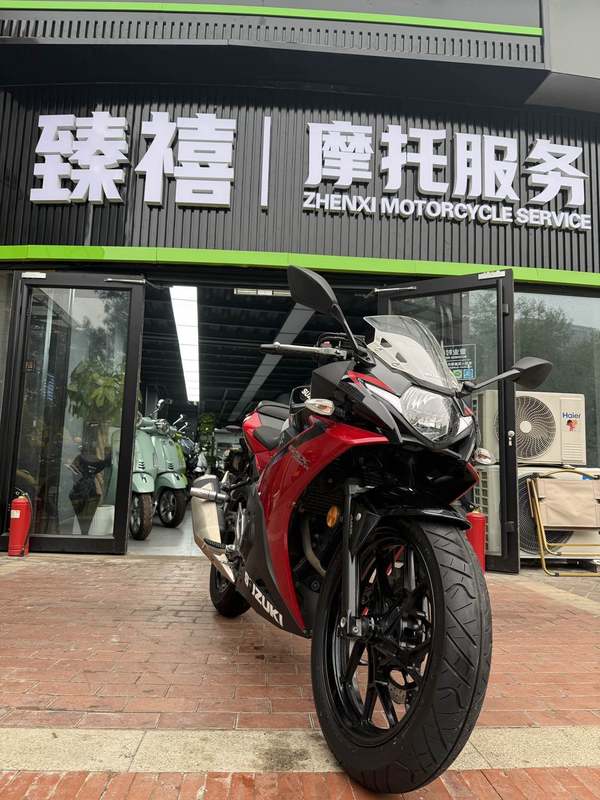 二手豪爵铃木GSX250R