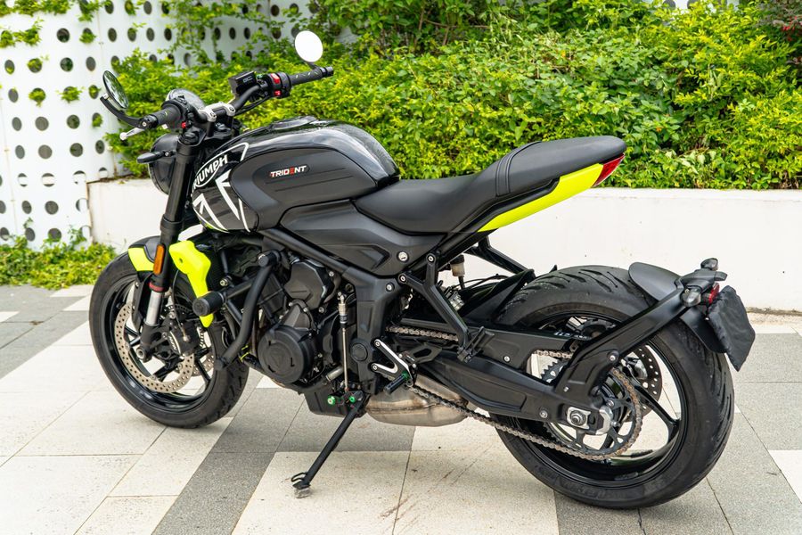 二手凯旋Trident 660