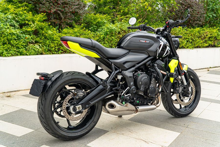 二手凯旋Trident 660