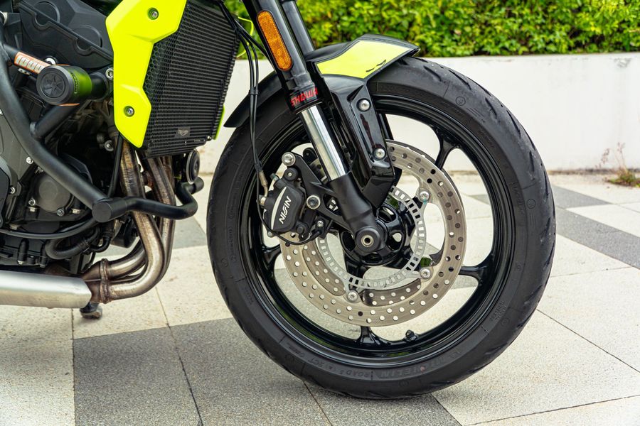 二手凯旋Trident 660