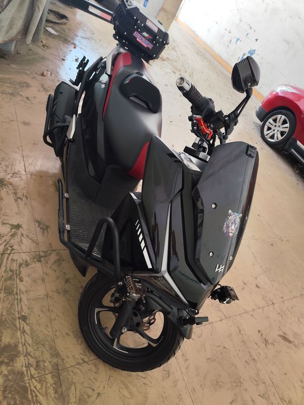 二手猎变闪电狗150