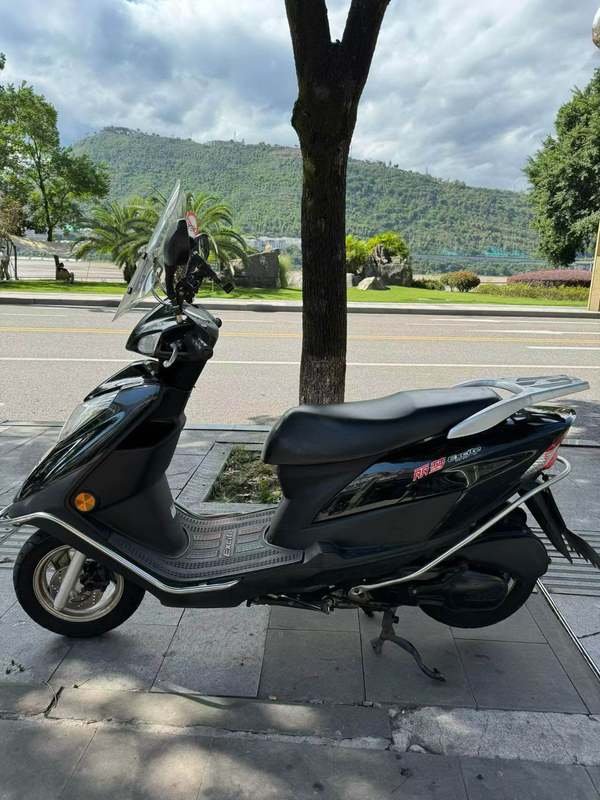 二手济南铃木丽梦125