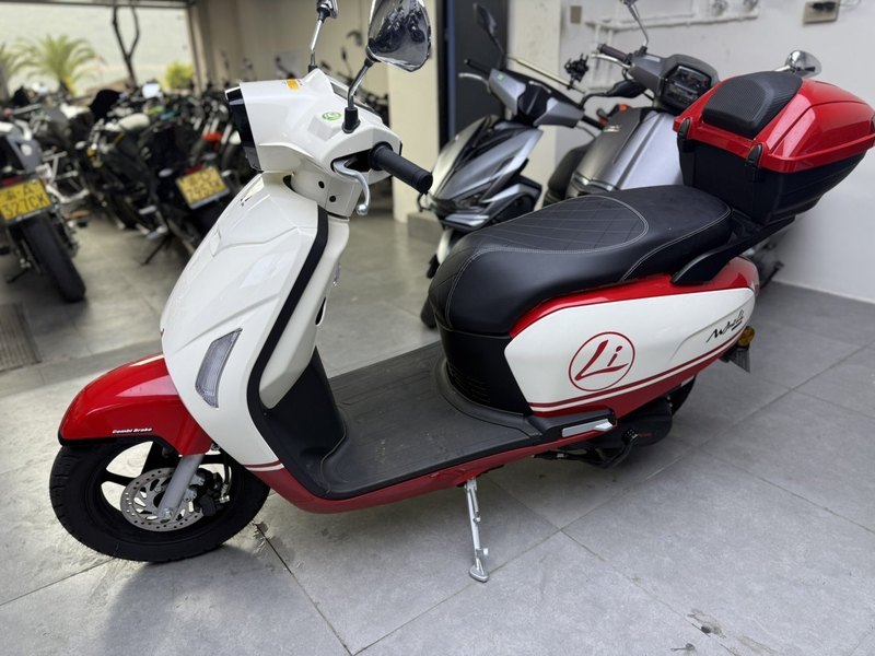 二手望江锐行Li