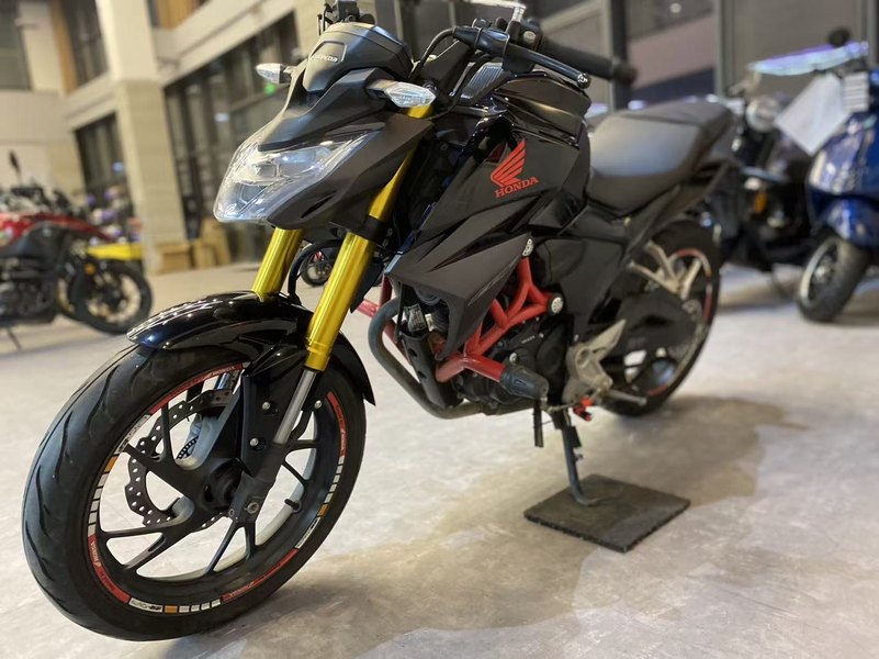 二手五羊本田CB190R 暴锋眼