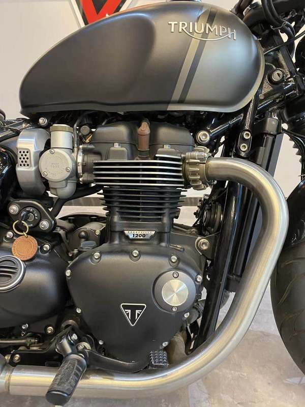 二手凯旋Bonneville Bobber