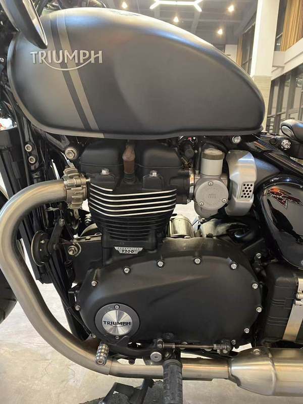 二手凯旋Bonneville Bobber