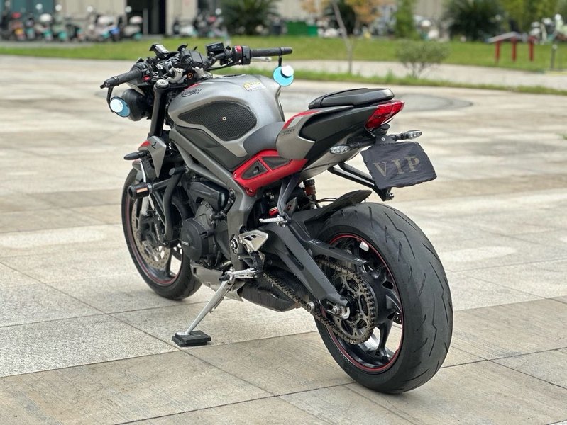 二手凯旋Street Triple 765