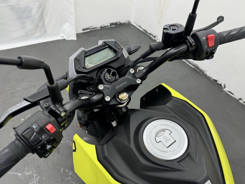 二手春风ST狒狒