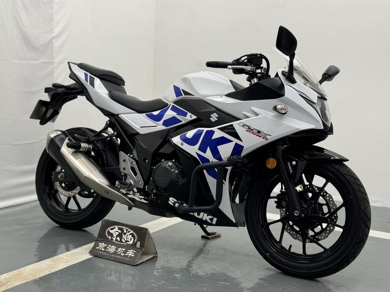 二手豪爵铃木GSX250R