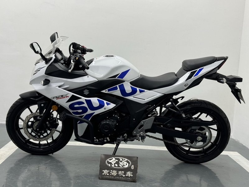 二手豪爵铃木GSX250R