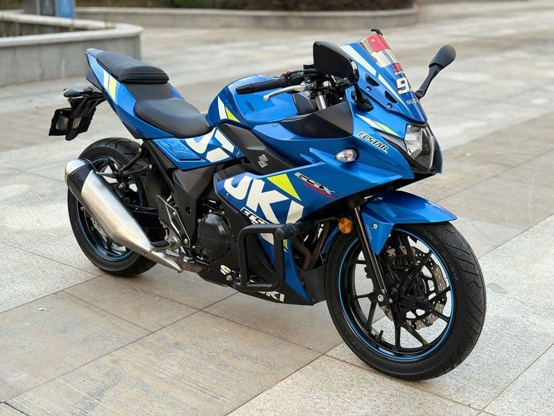 二手豪爵铃木GSX250R