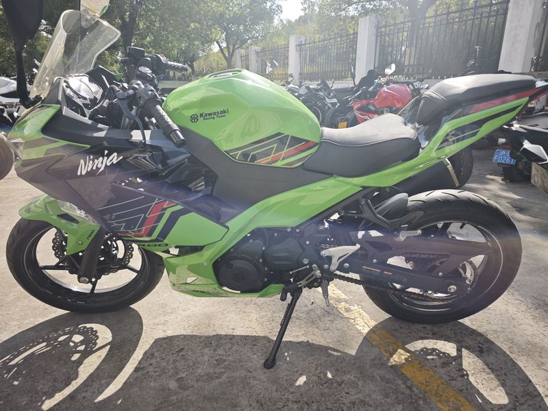 二手川崎Ninja 400