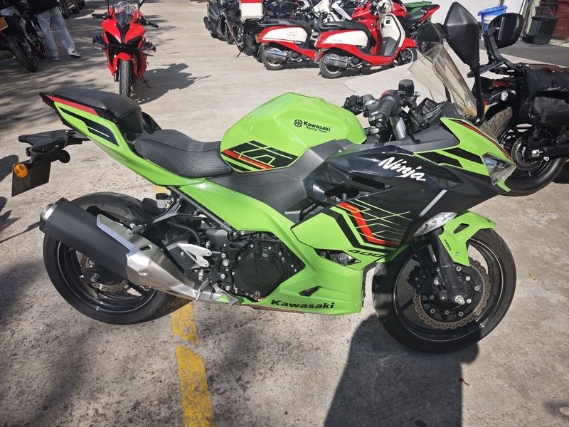二手川崎Ninja 400