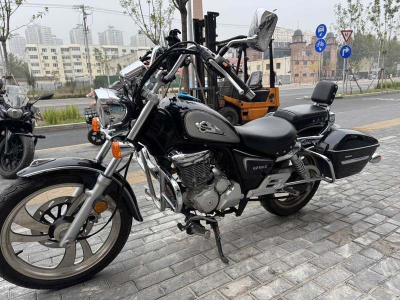 二手豪爵GZS150