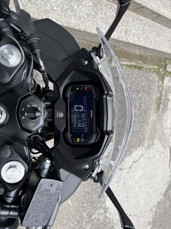 二手豪爵铃木GSX250R